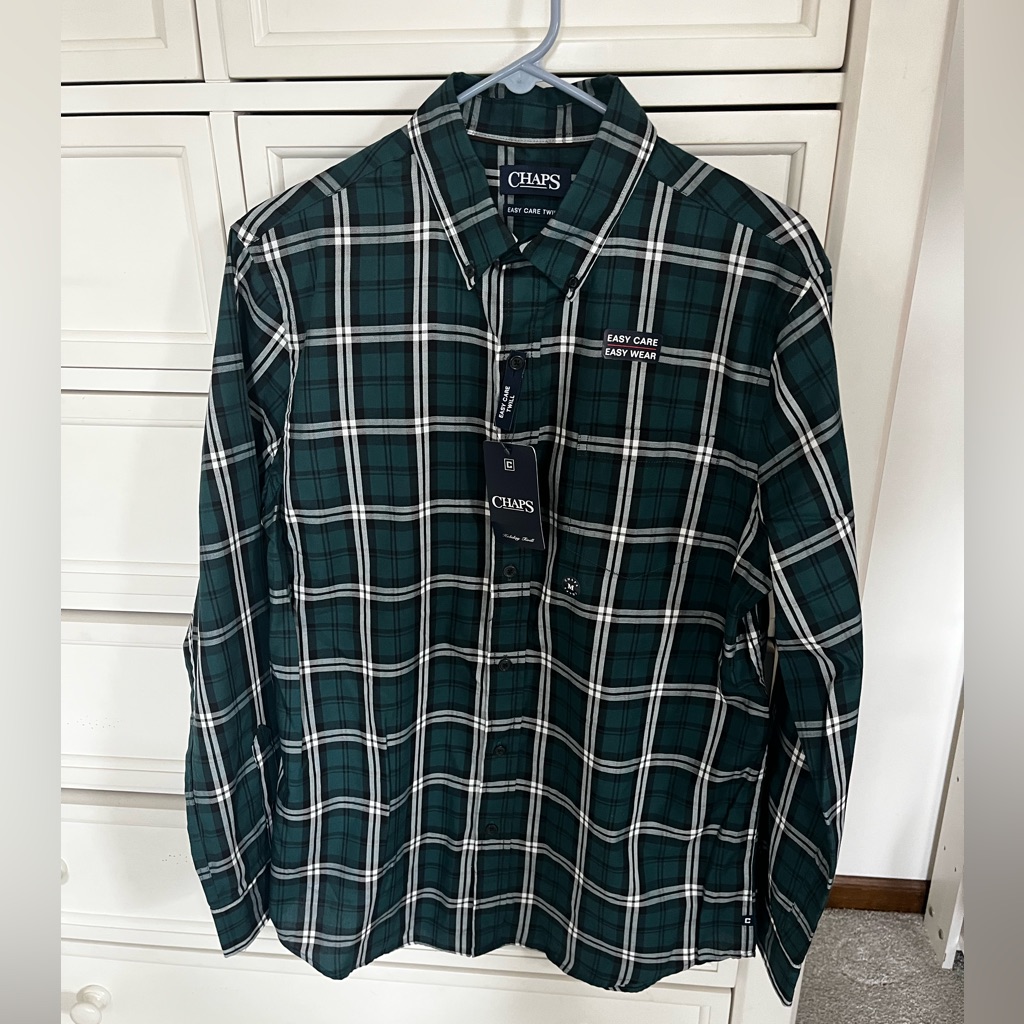Chaps Collared Button Down